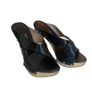 Sexy Black Wood Heels Pumps Wedges Snake skin print pattern size 6.5